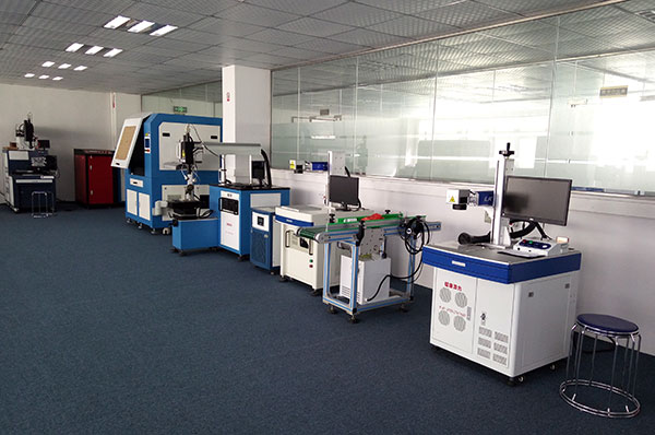 【鐳康激光】激光焊接機技術(shù)的應用發(fā)展歷史。