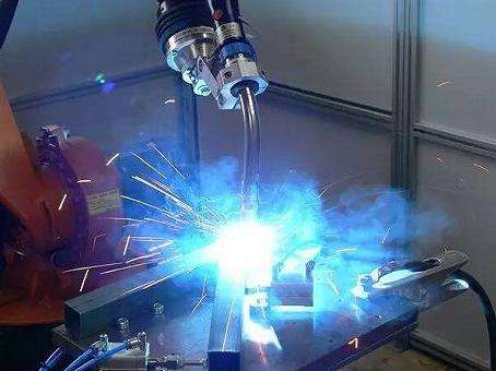 您的激光焊接線應(yīng)該是硬的嗎？